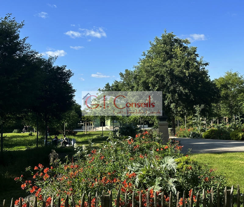 Appartement - 87 m² - 5 pièces