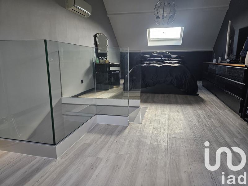 Maison - 143 m² - 5 pièces