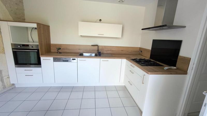 Maison - 228 m² - 8 pièces