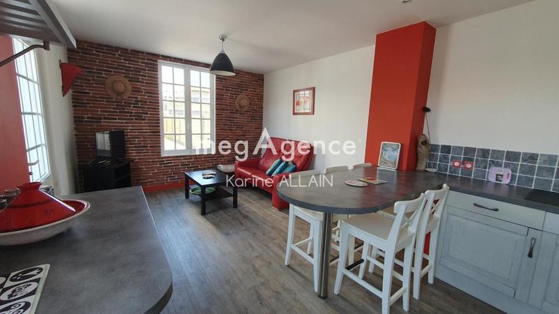 Maison - 104 m² - 5 pièces