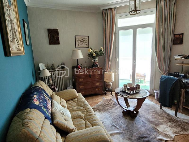 Maison traditionnelle - 125 m² - 5 pièces