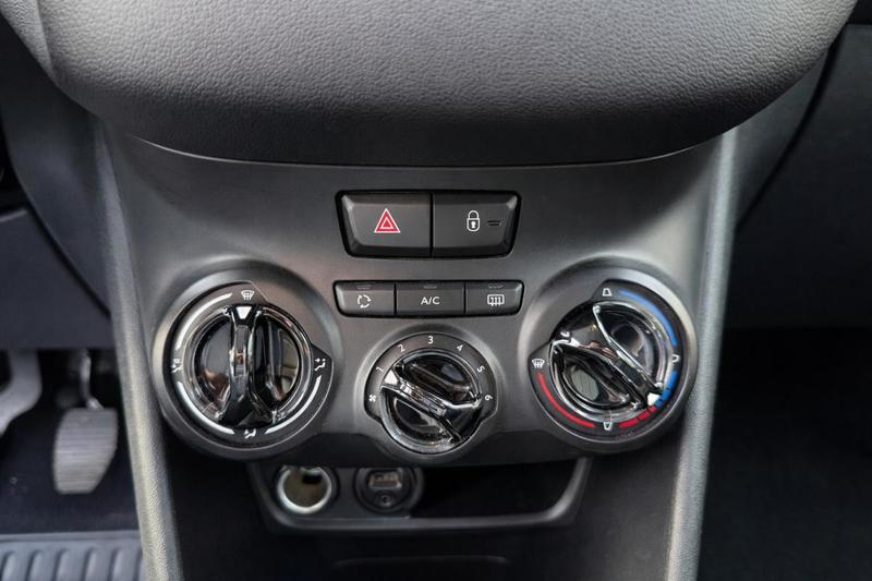 Peugeot 208 1.6 e-HDi Style 5p