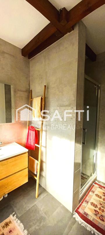 Maison - 145 m² - 7 pièces