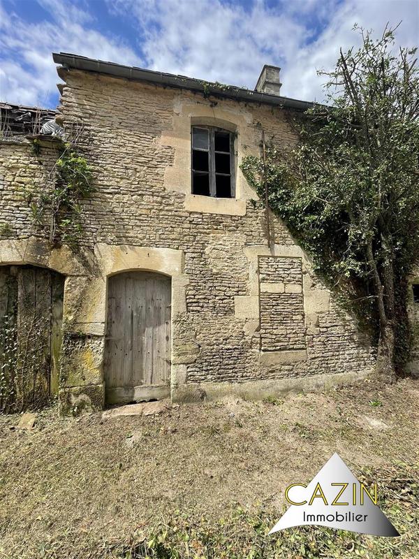 Maison - 300 m² - 6 pièces