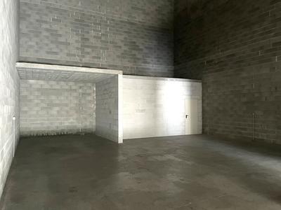 Local d'activité / Entrepôt - 170 m²