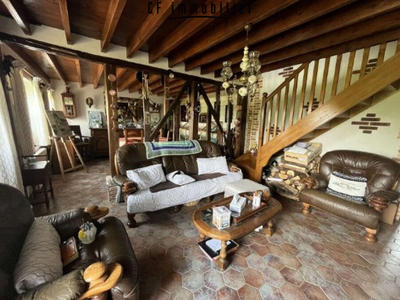 Maison - 102 m² - 5 pièces