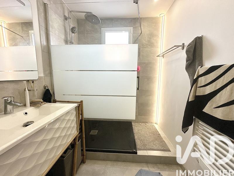 Appartement - 75 m² - 3 pièces
