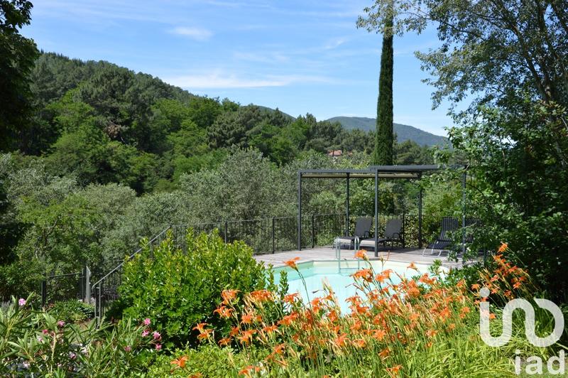 Maison de village - 120 m² - 5 pièces