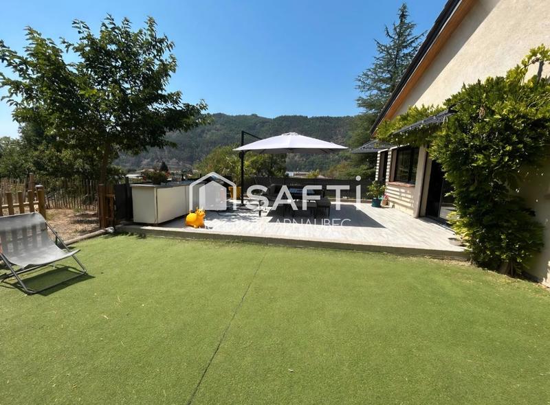 Maison - 178 m² - 6 pièces