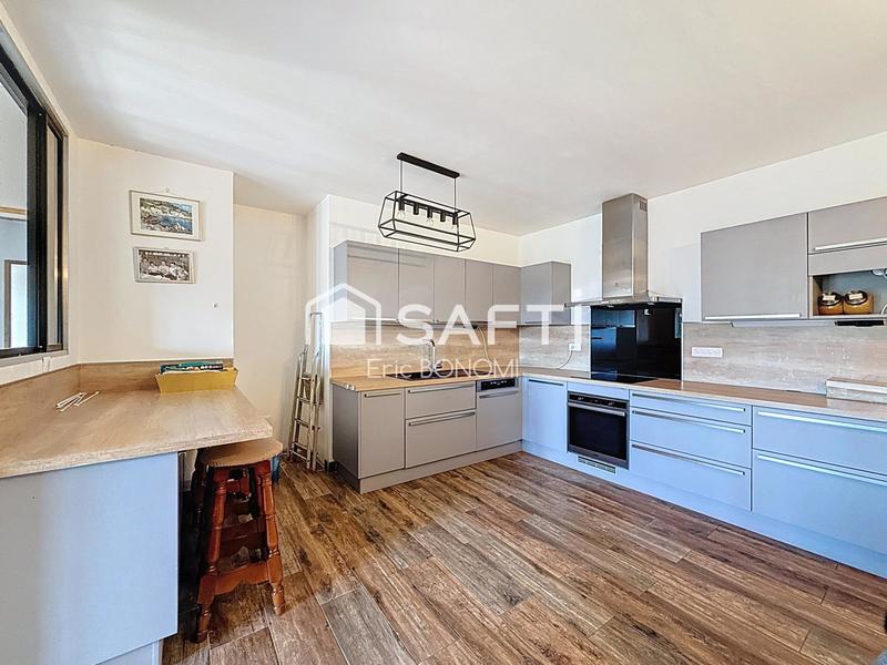 Appartement - 120 m² - 4 pièces