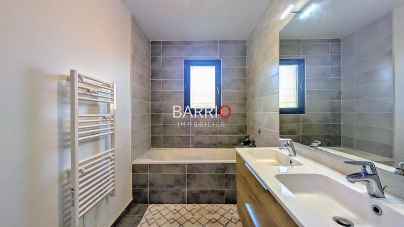 Villa - 87 m² - 4 pièces