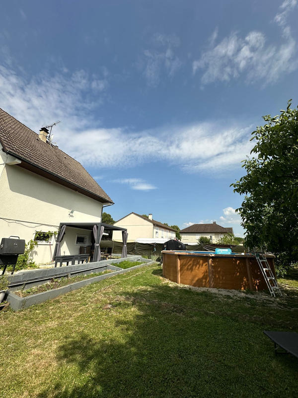 Maison - 120 m² - 4 pièces