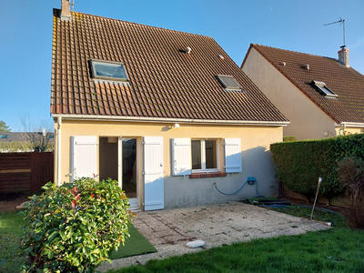 Maison - 83 m² - 4 pièces