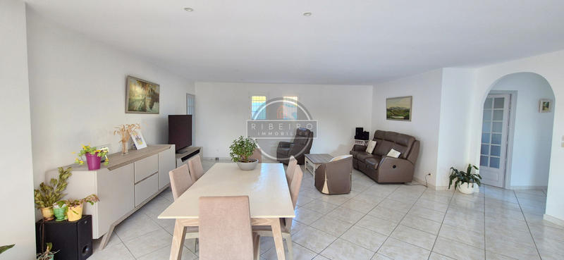 Villa - 160 m² - 6 pièces