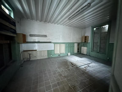 Maison - 177 m² - 7 pièces