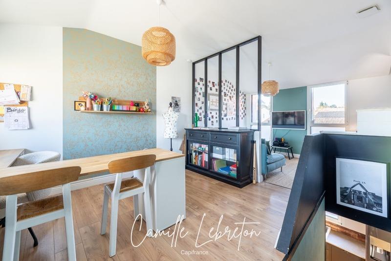 Maison - 176 m² - 6 pièces