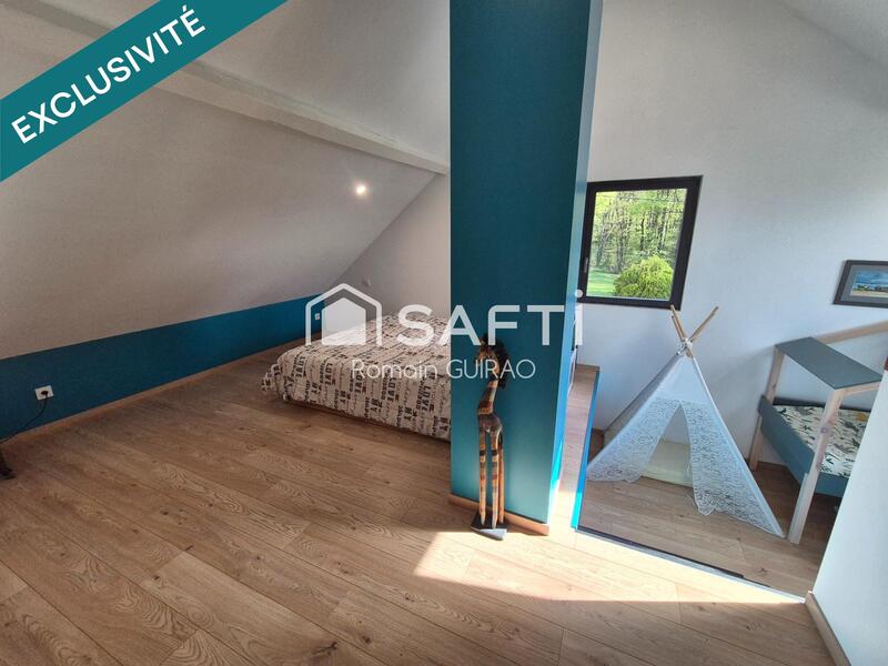 Maison - 170 m² - 7 pièces