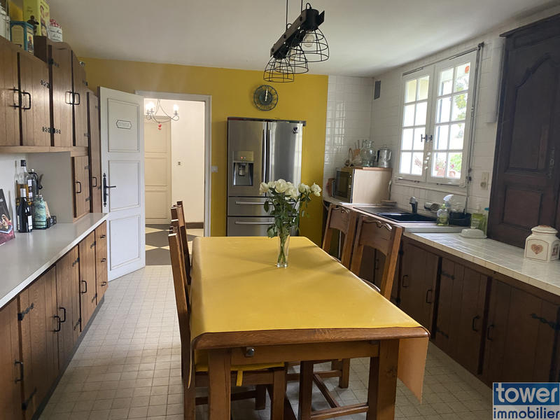 Propriété - 388 m² - 12 pièces