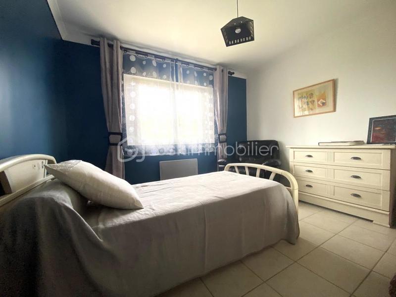 Propriété - 225 m² - 9 pièces