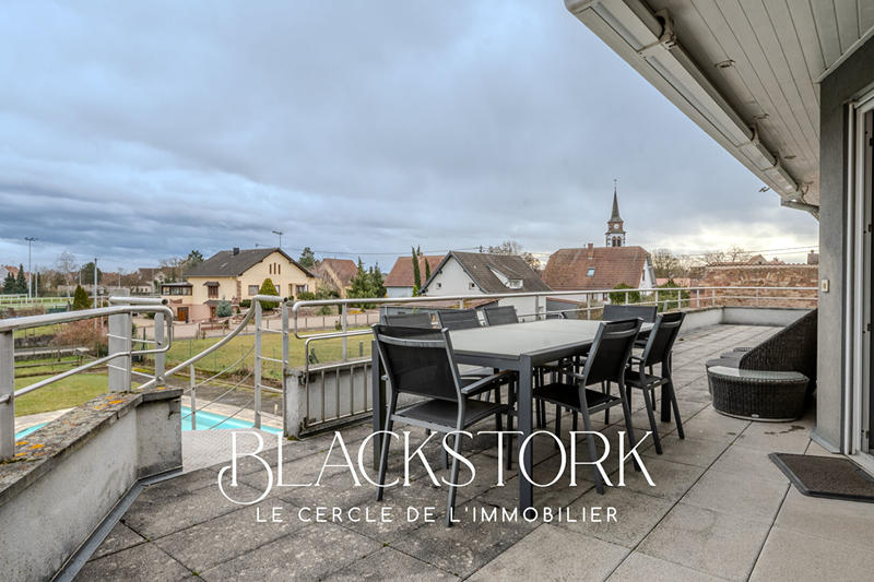 Maison - 170 m² - 5 pièces