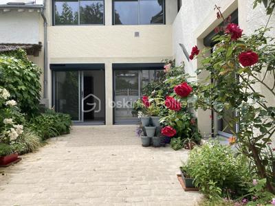 Maison de ville - 188 m² - 5 pièces