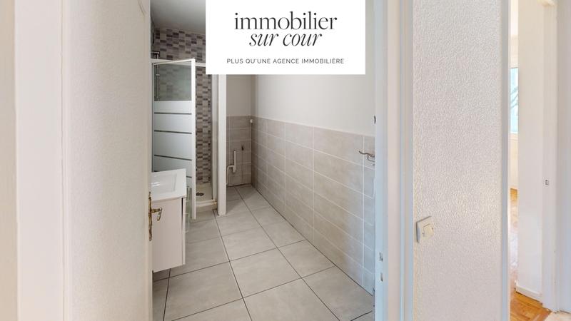 Appartement - 83 m² - 4 pièces