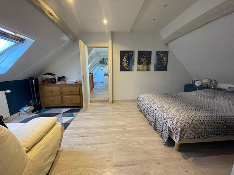 Maison - 143 m² - 5 pièces