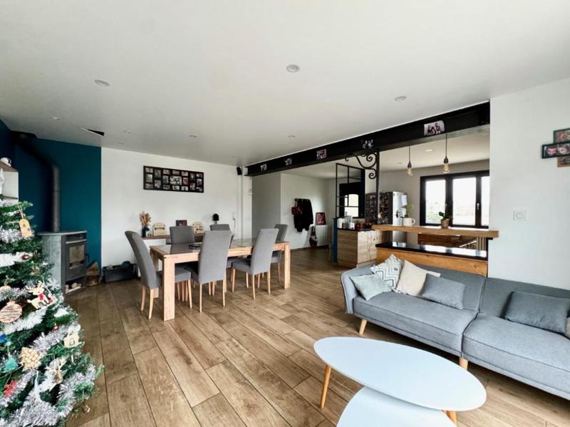 Maison - 134 m² - 5 pièces