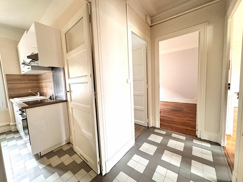Appartement - 64 m² - 3 pièces