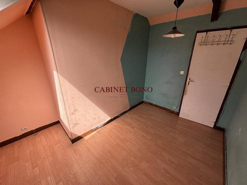 Maison ancienne - 242 m² - 10 pièces