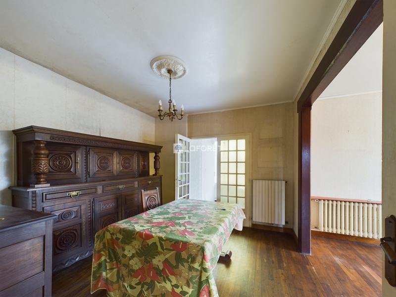 Maison traditionnelle - 120 m² - 6 pièces