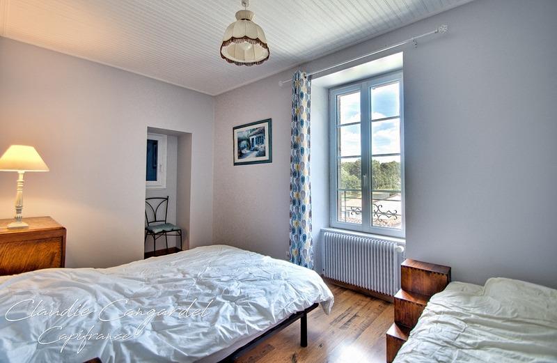 Maison - 144 m² - 8 pièces