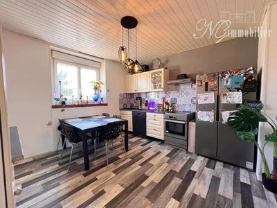 Maison de village - 82 m² - 4 pièces