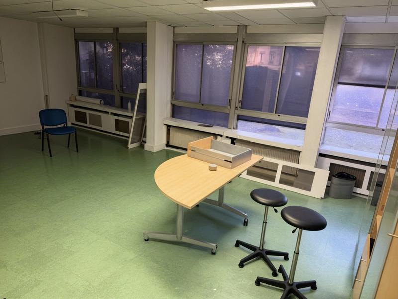 Bureau - 145 m²