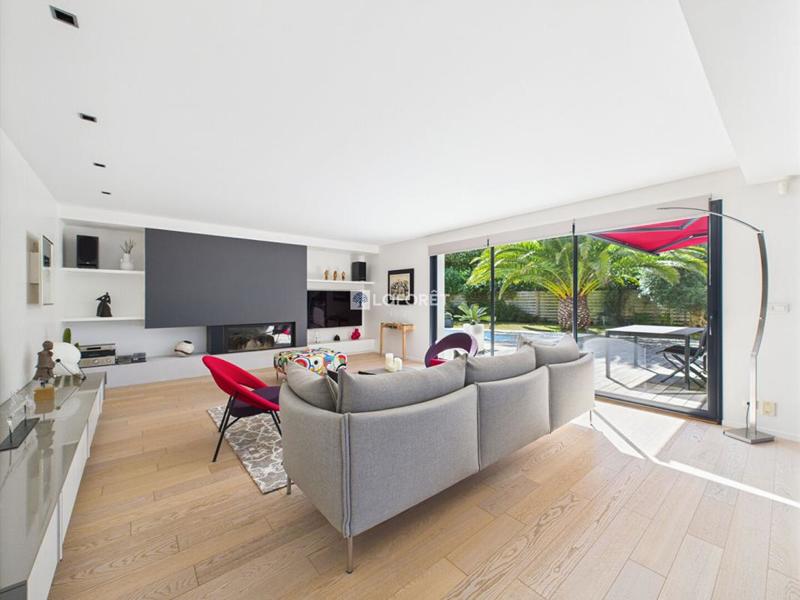 Maison d'architecte - 155 m² - 6 pièces