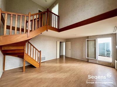 Appartement - 82 m² - 4 pièces