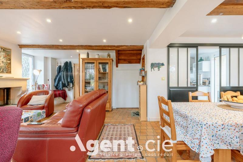 Maison ancienne - 170 m² - 9 pièces