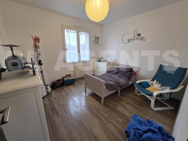 Maison - 162 m² - 6 pièces