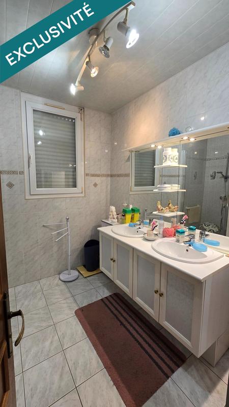 Maison - 150 m² - 5 pièces