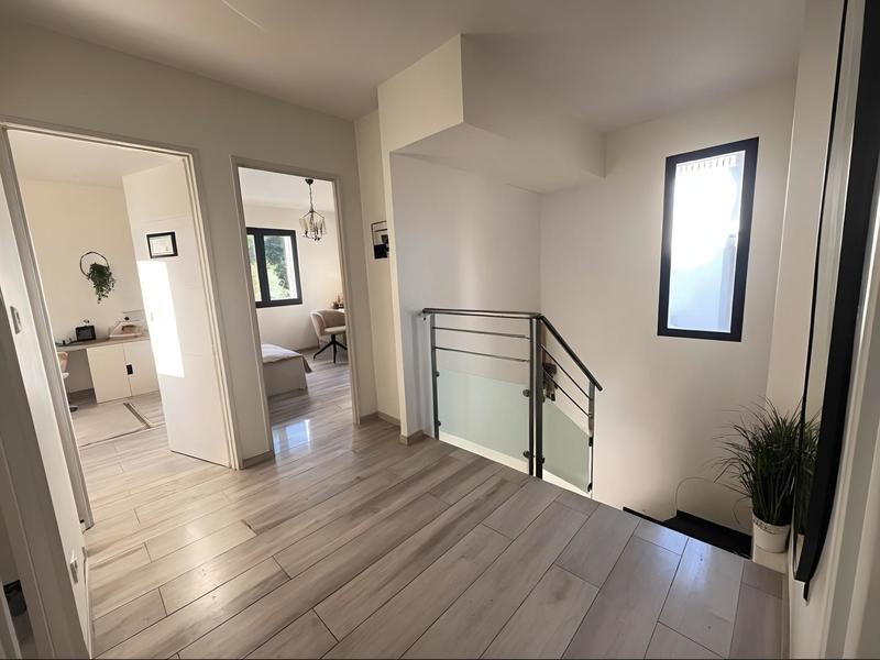 Villa - 143 m² - 5 pièces