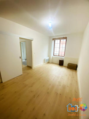 Appartement - 75 m² - 2 pièces