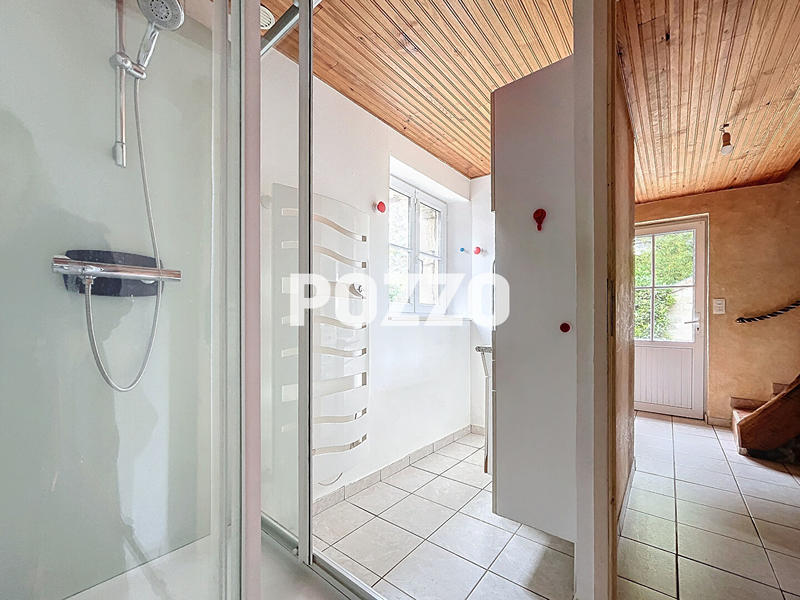 Maison - 176 m² - 8 pièces