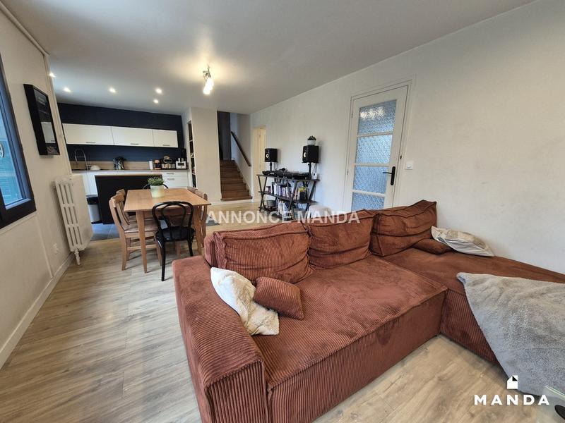 Appartement - 152 m² - 6 pièces
