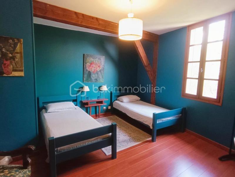 Maison de ville - 230 m² - 7 pièces