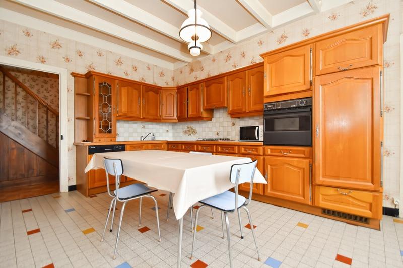 Maison - 195 m² - 4 pièces