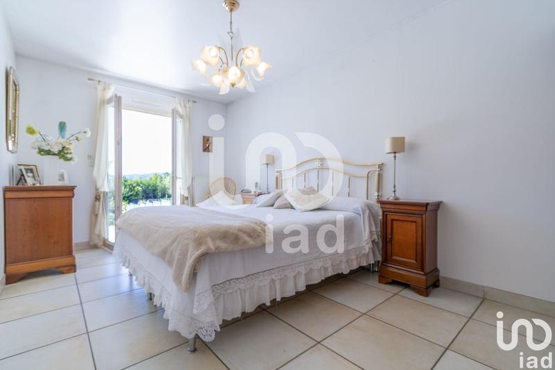 Maison - 194 m² - 6 pièces