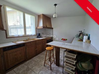 Maison - 110 m² - 7 pièces