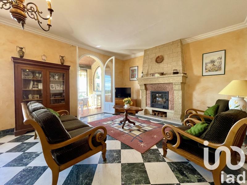 Maison - 102 m² - 4 pièces