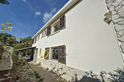 Maison de ville - 90 m² - 4 pièces