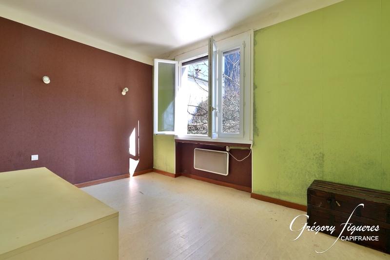 Maison - 152 m² - 6 pièces